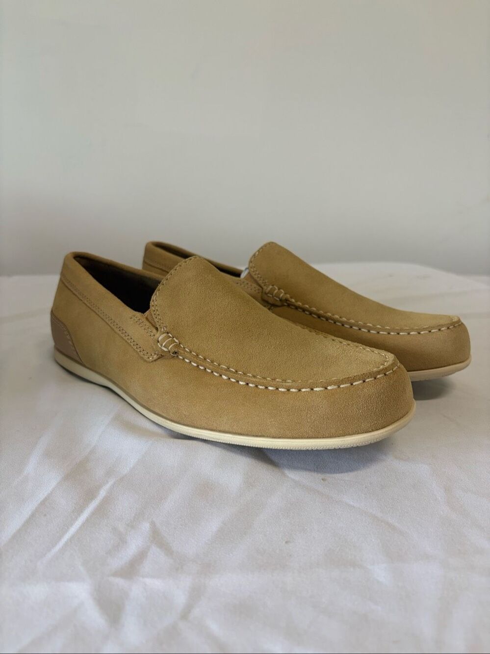 Rockport Malcom Venetian Light Tan Suede Loafer Men’s Size 7.5 NEW WITH BOX